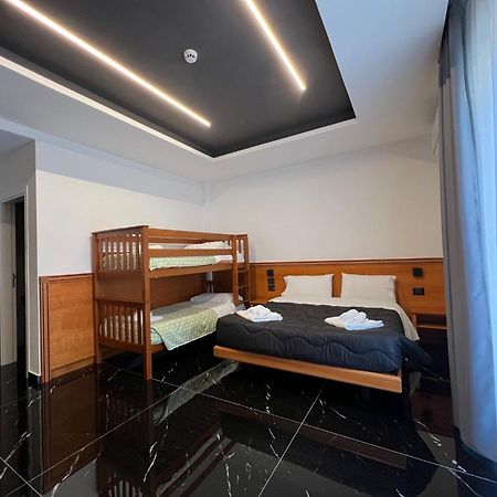 Hotel Tea Deluxe - Praia Прая-а-Маре Экстерьер фото